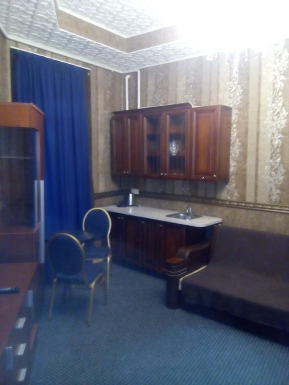 Отель Pokrovsky Киев